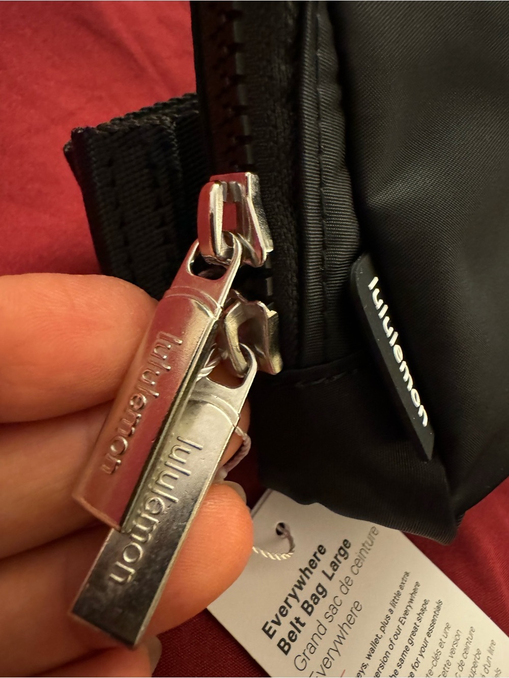 Lululemon belt bag size 2 L - Picture 2 of 7